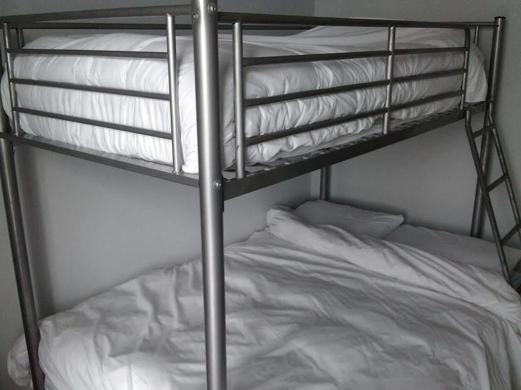 Spoon And The Stars Hostel โดรฮาดา ภายนอก รูปภาพ